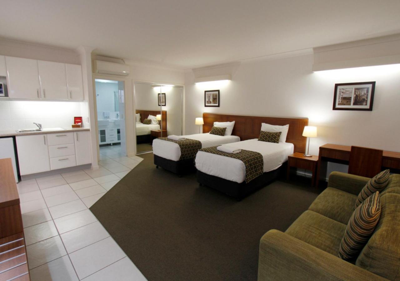 Chinchilla Downtown Motor Inn 外观 照片