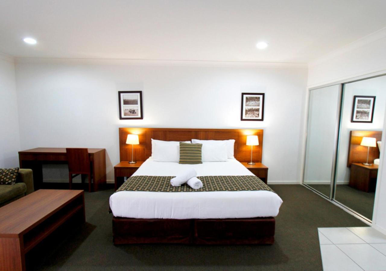 Chinchilla Downtown Motor Inn 外观 照片