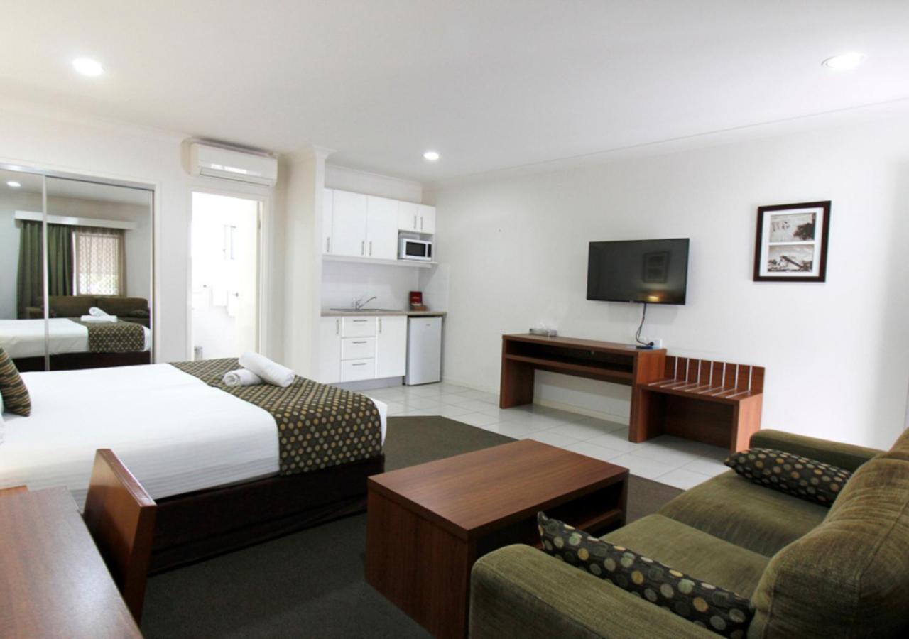 Chinchilla Downtown Motor Inn 外观 照片