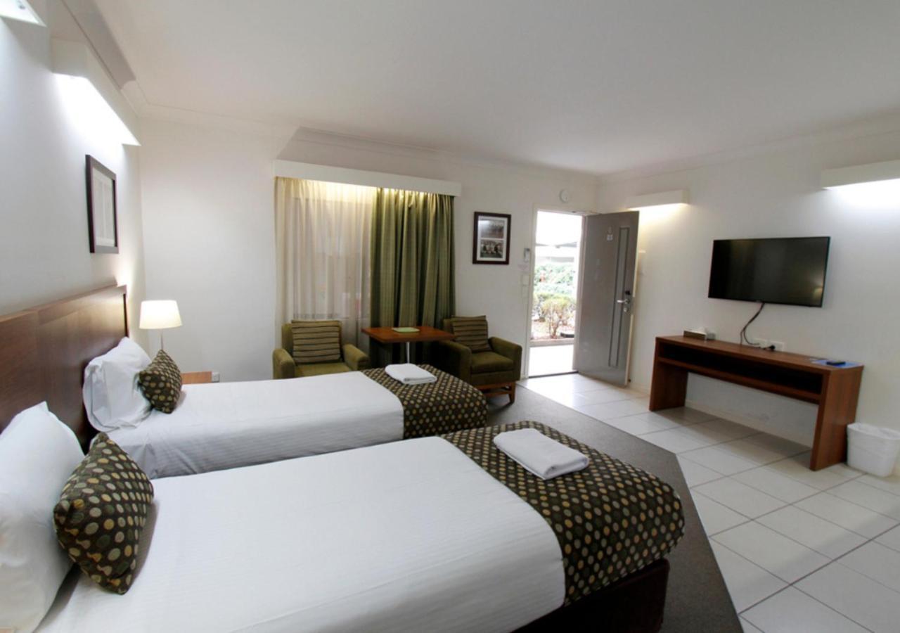 Chinchilla Downtown Motor Inn 外观 照片
